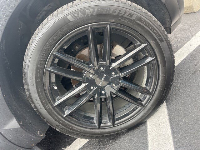 2023 Hyundai Santa Cruz Limited photo 3