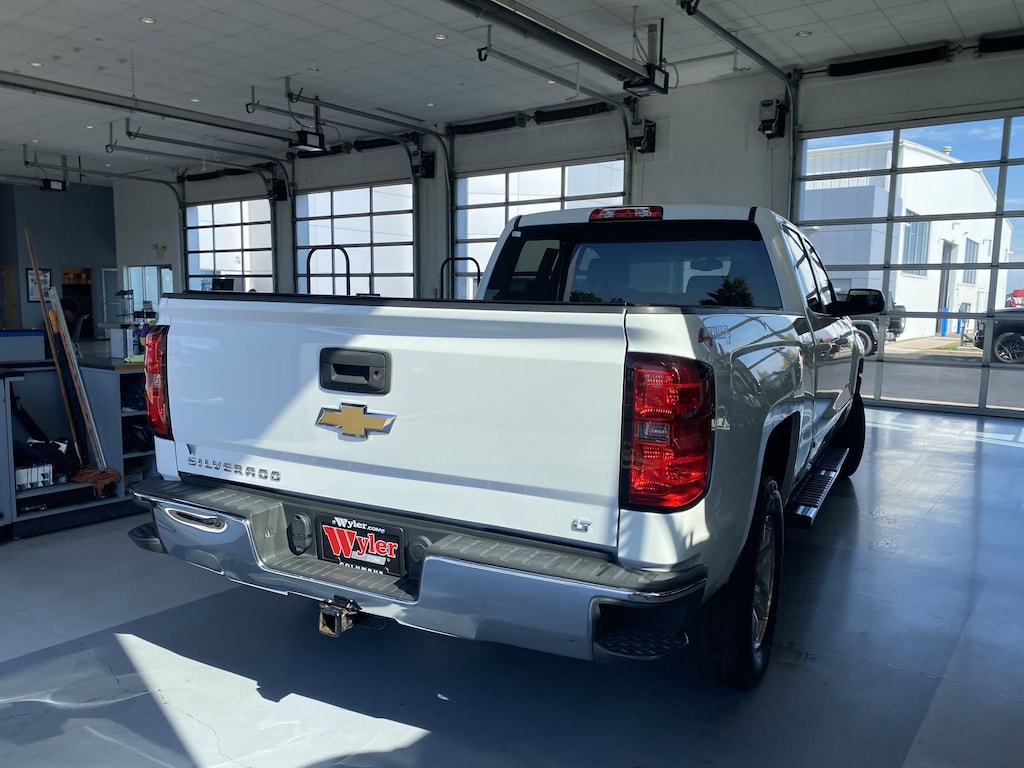 Used 2018 Chevrolet Silverado 1500 4WD Crew Cab 153.0 LT w/1LT Truck Crew Cab