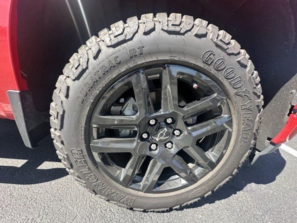 Used 2020 Chevrolet Silverado 1500 4WD Crew Cab 147 Custom Truck Crew Cab