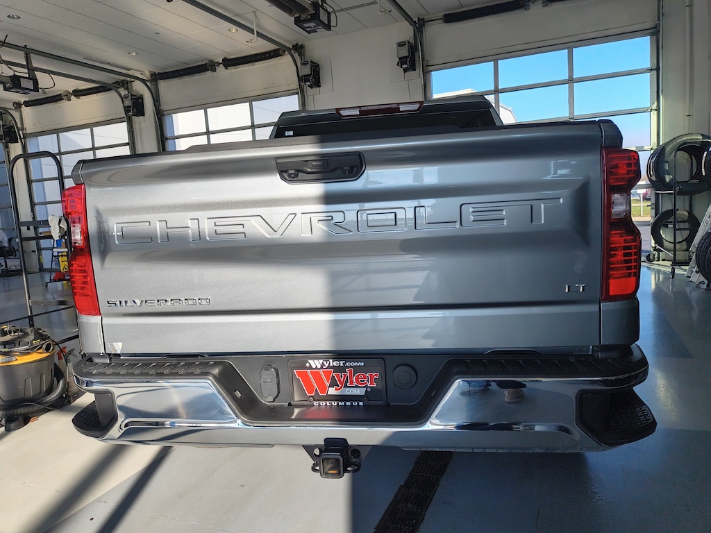 Used 2025 Chevrolet Silverado 1500 4WD Crew Cab 147 LT w/1LT Truck Crew Cab