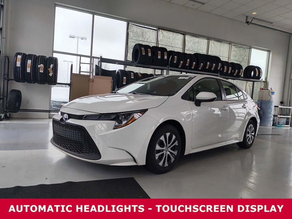Used 2022 Toyota Corolla Hybrid LE CVT Sedan