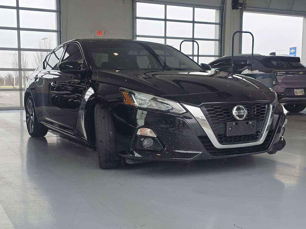 Used 2019 Nissan Altima 2.5 SL Sedan Sedan