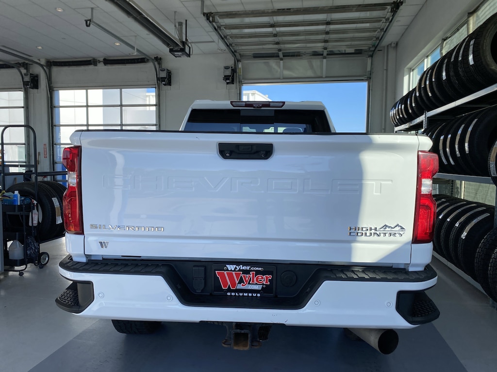 Used 2020 Chevrolet Silverado 3500HD 4WD Crew Cab 159 High Country Truck Crew Cab