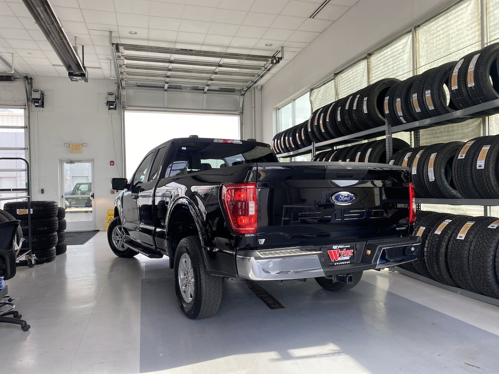 Used 2021 Ford F-150 XL 4WD SuperCab 6.5 Box Truck SuperCab Styleside