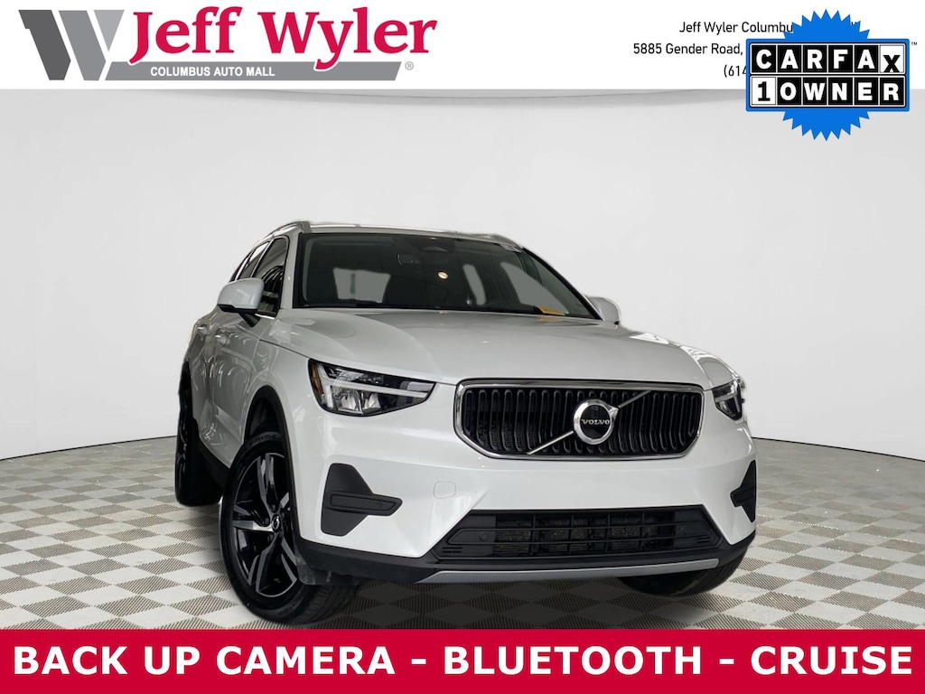 Used 2023 Volvo XC40 B5 AWD Core SUV