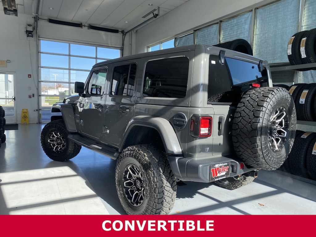 Used 2018 Jeep Wrangler Unlimited Sahara 4x4 SUV