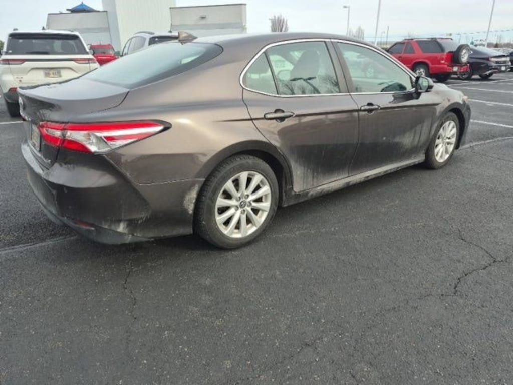Used 2020 Toyota Camry LE Auto Sedan