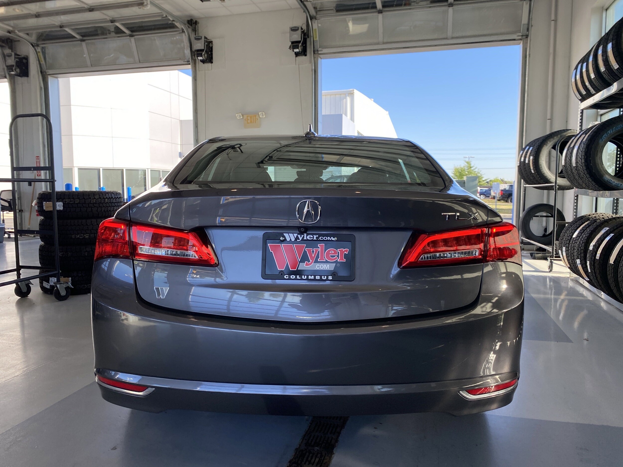 2020 Acura TLX 2.4L photo 3