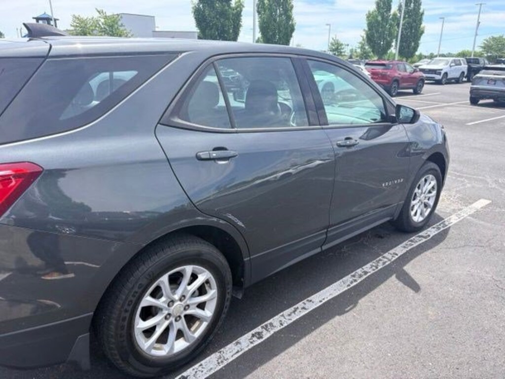 Used 2018 Chevrolet Equinox FWD 4dr LS w/1LS SUV