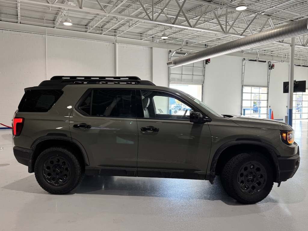 New 2026 Honda Passport TrailSport Elite Blackout SUV