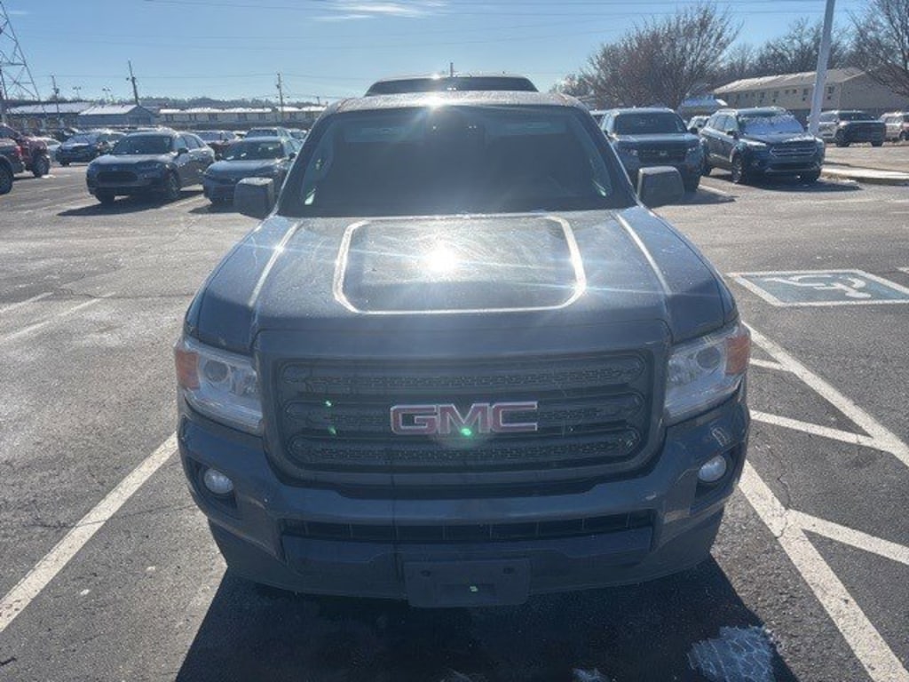 Used 2019 GMC Canyon 4WD Ext Cab 128.3 All Terrain w/Leather Truck Extended Cab