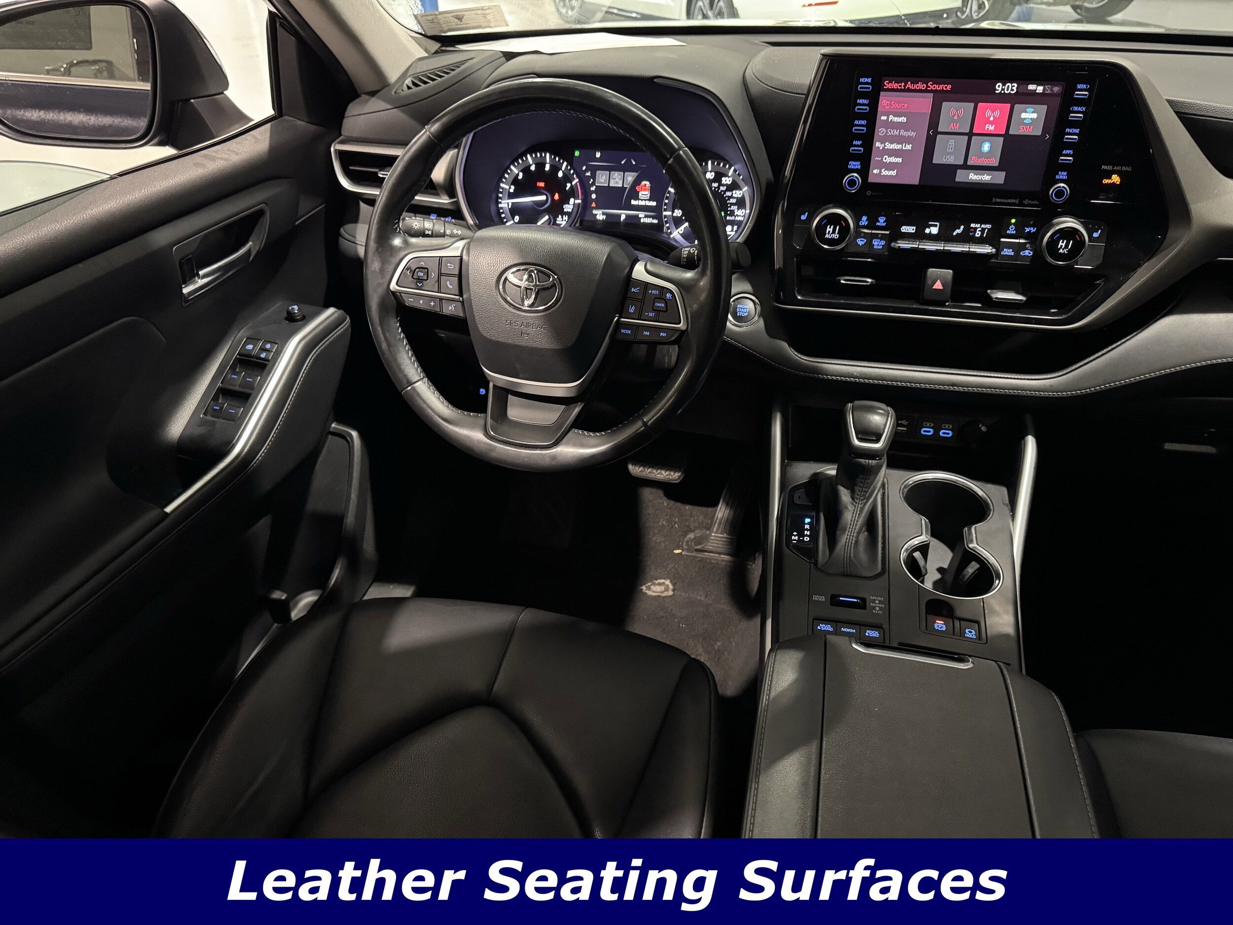 2022 Toyota Highlander XLE photo 4