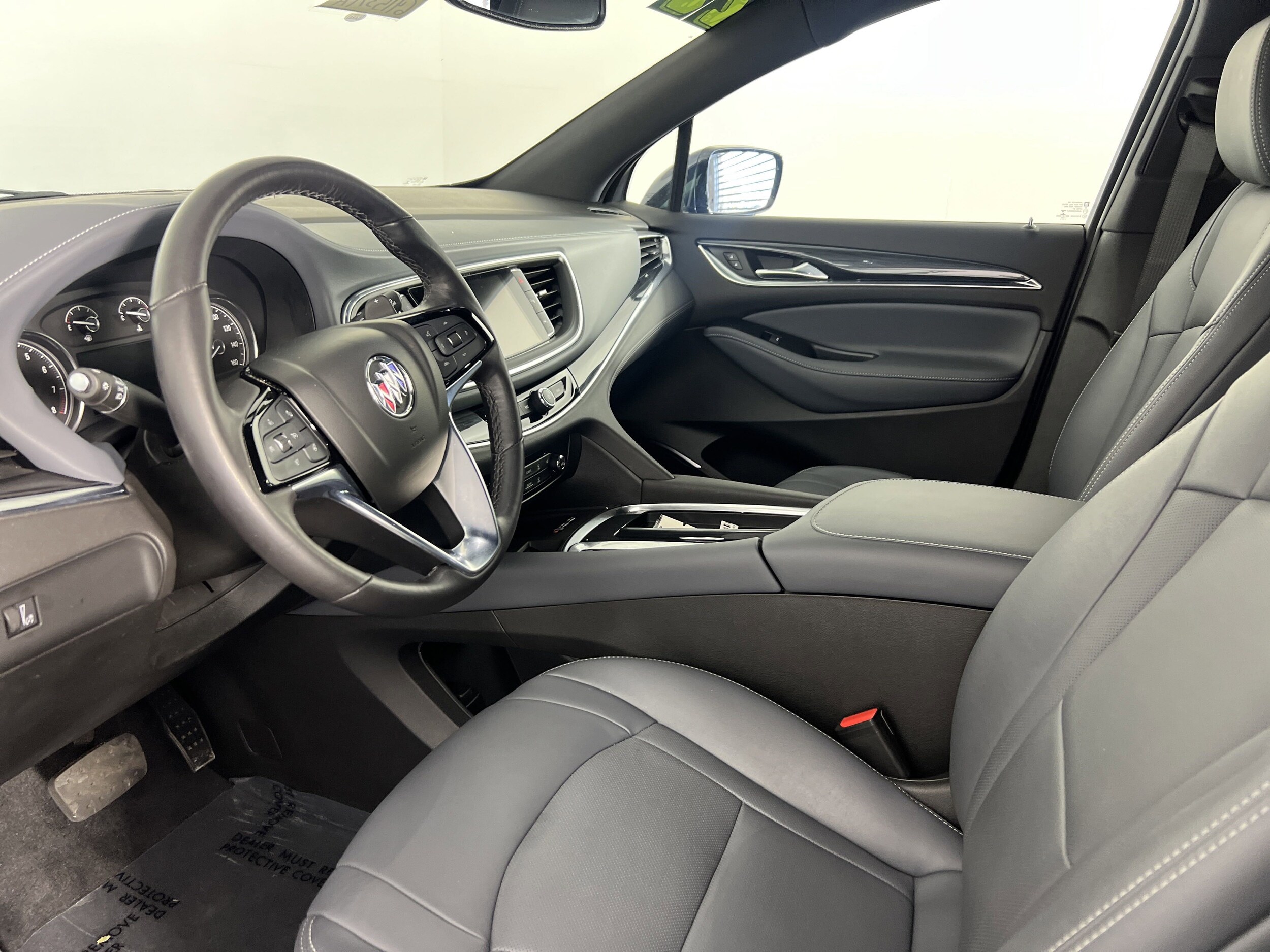 2022 Buick Enclave Essence photo 4