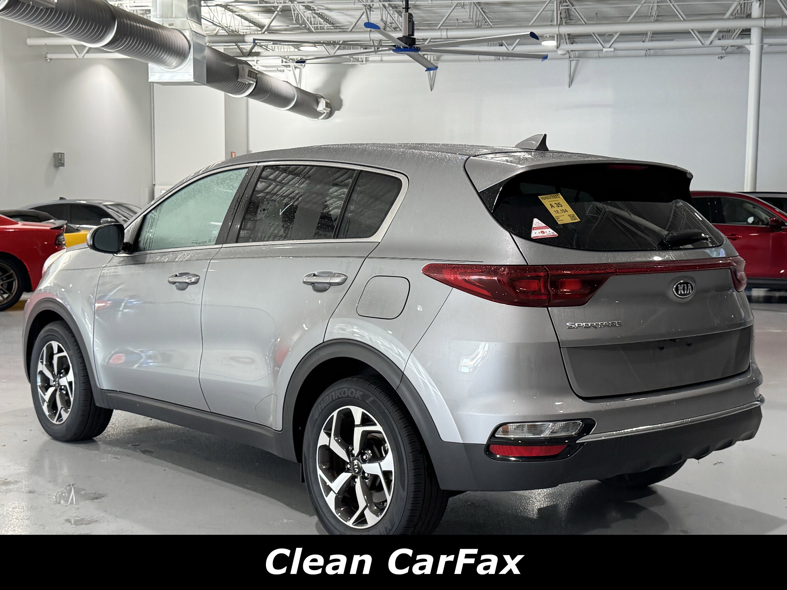 2022 Kia Sportage LX photo 2