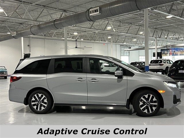 2026 Honda Odyssey EX-L photo 2