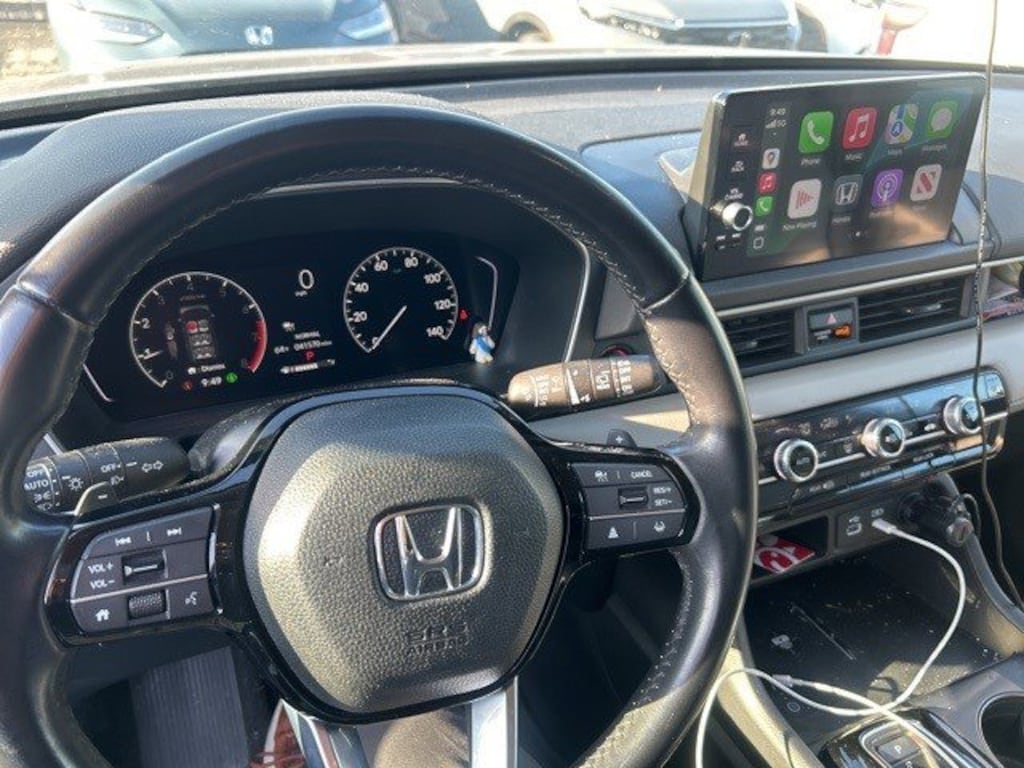 Used 2023 Honda Pilot EX-L 8 Passenger 2WD SUV