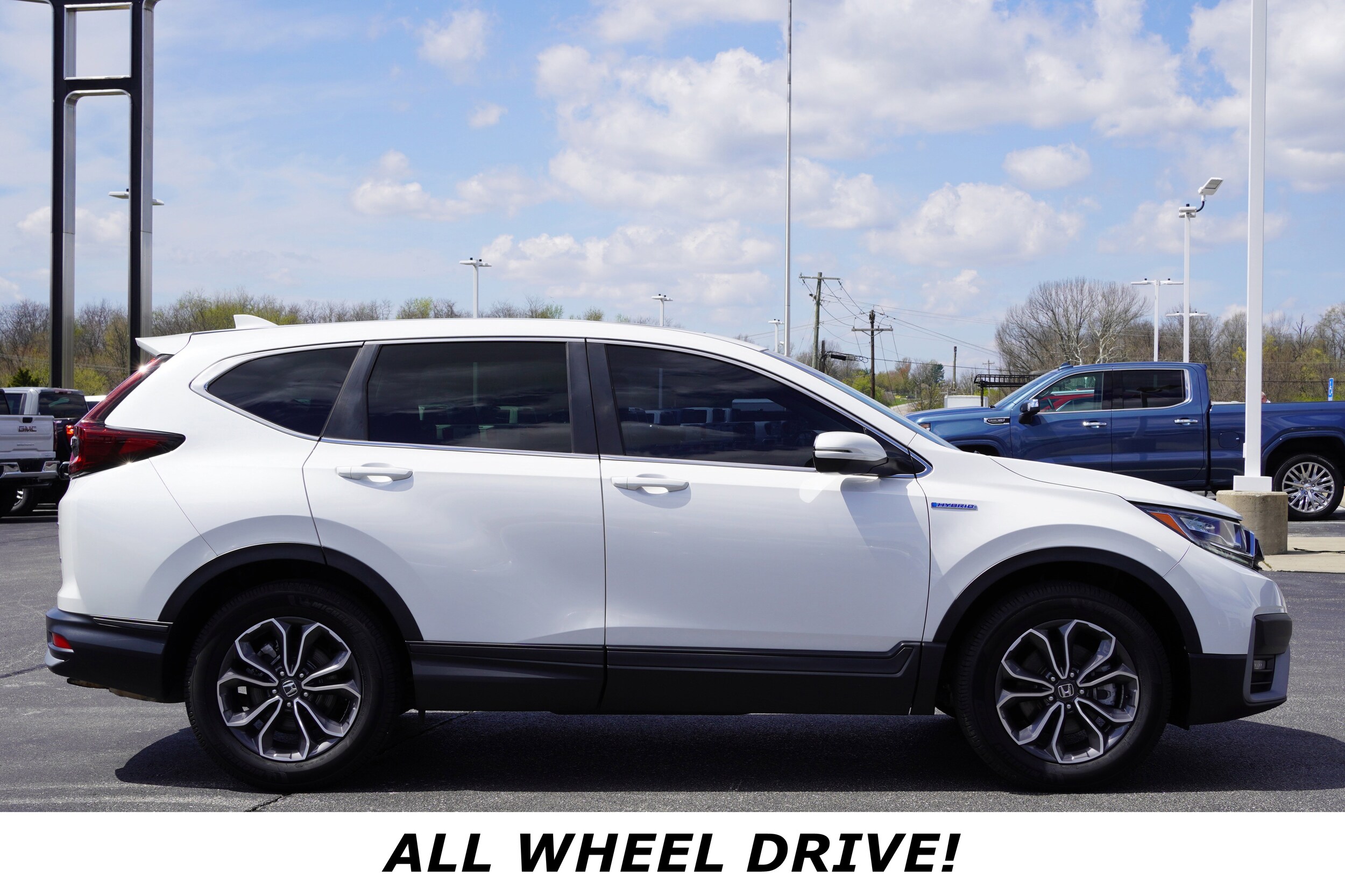 2022 Honda CR-V Hybrid EX-L photo 2
