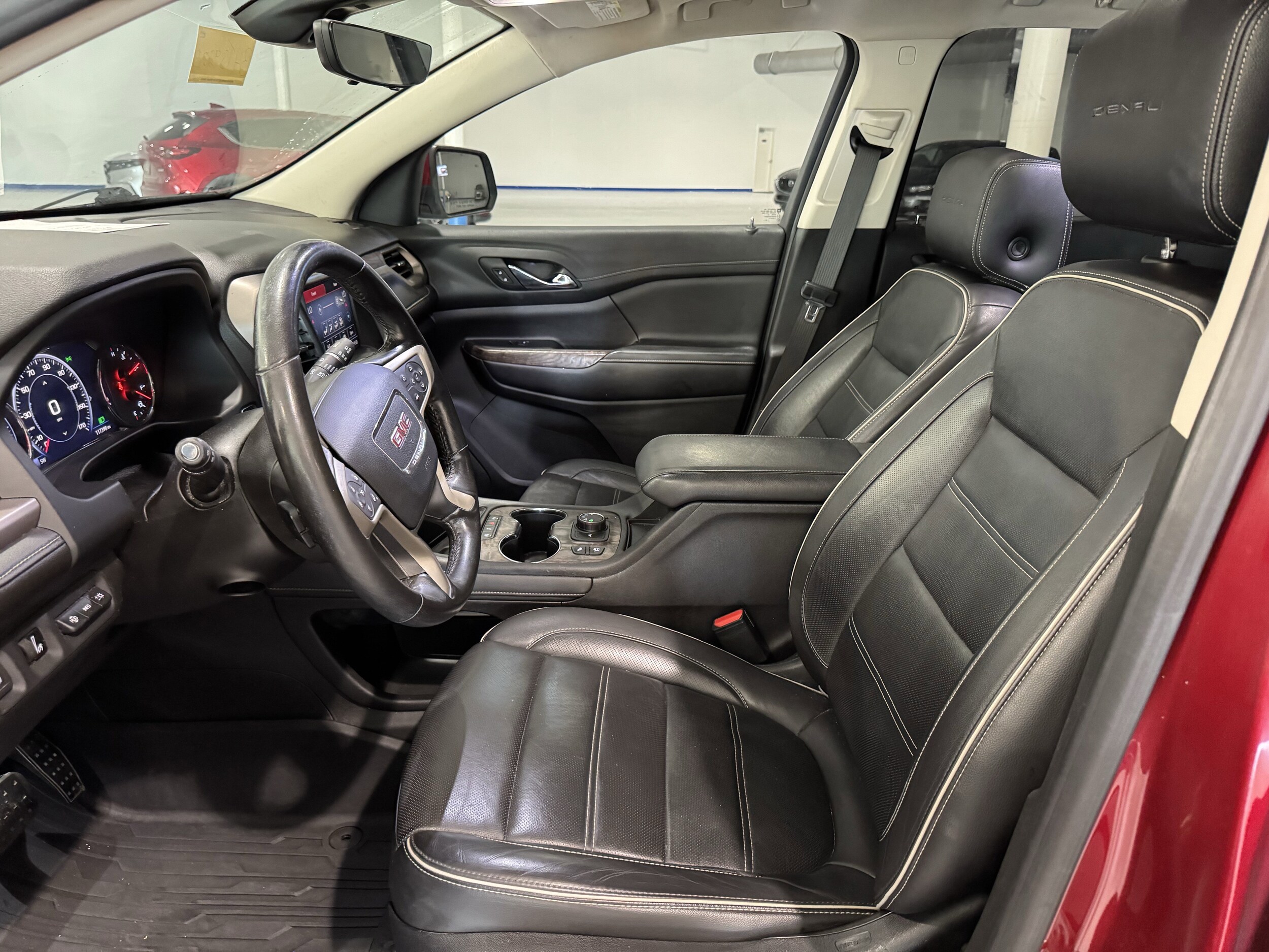2020 Gmc Acadia Denali photo 4