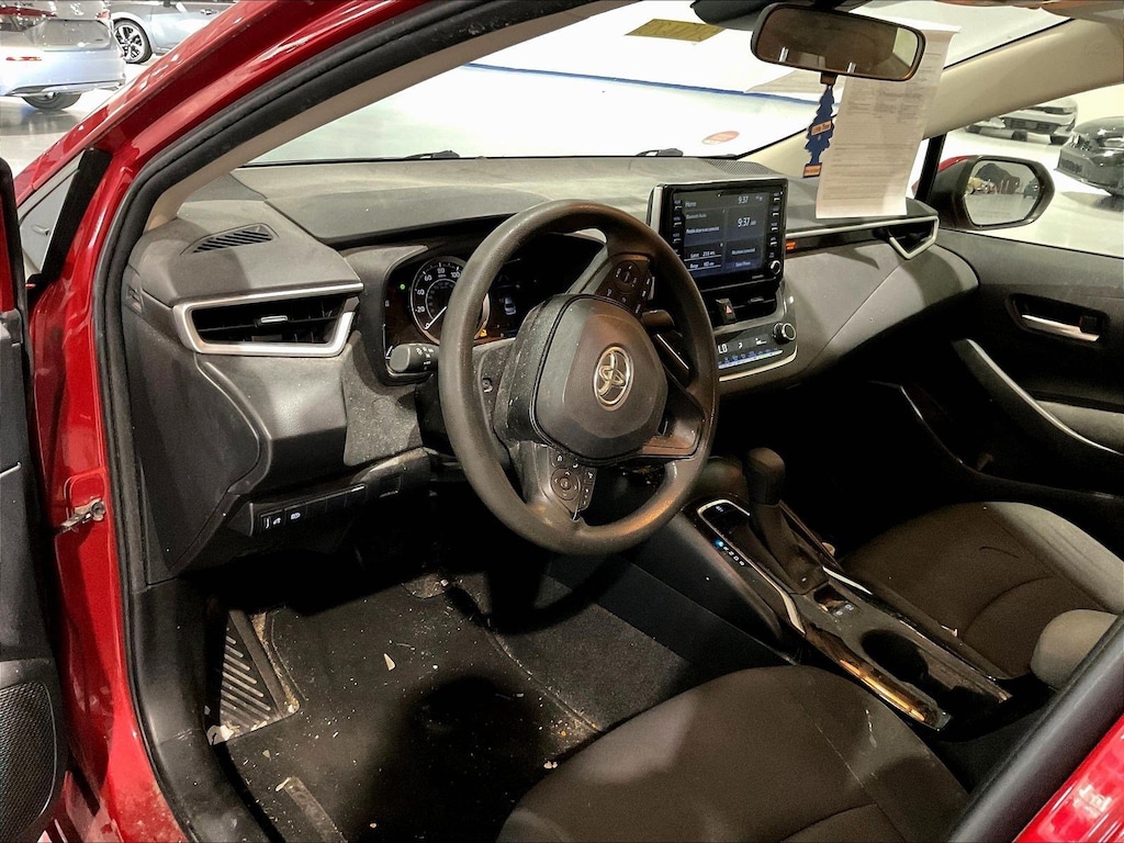 Used 2021 Toyota Corolla LE CVT Sedan