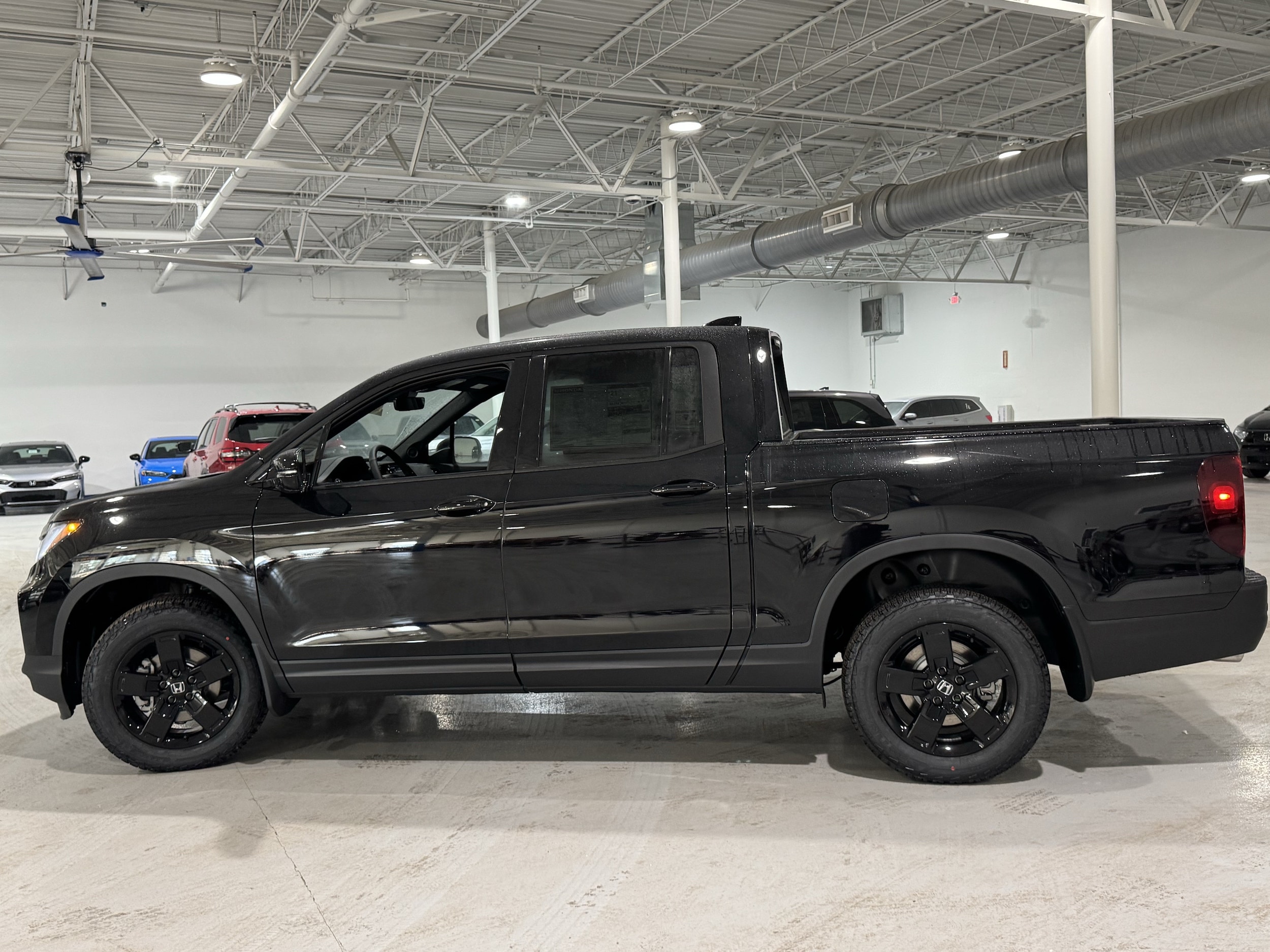 2026 Honda Ridgeline Black Edition - Photo 18