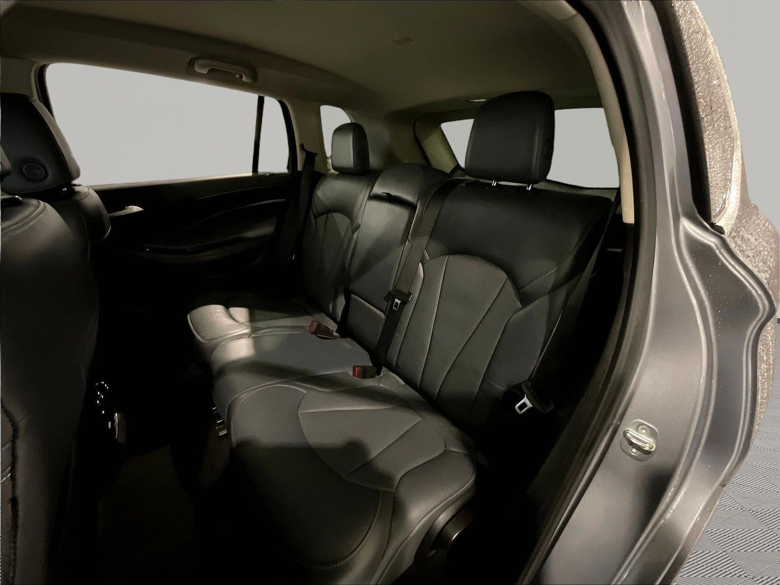 2020 Buick Envision Essence - Photo 24