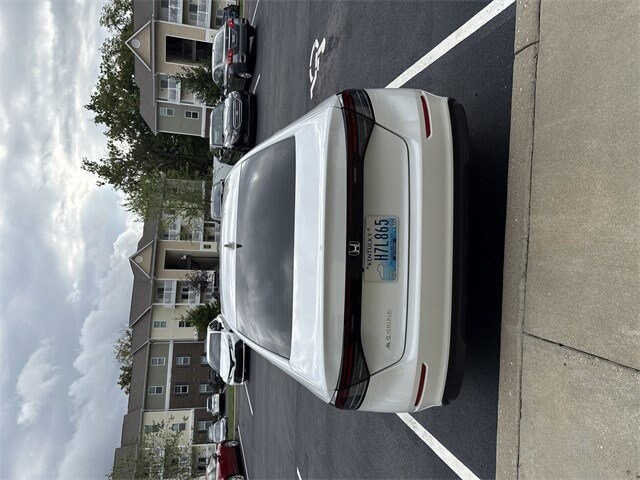 2023 Honda Accord LX photo 4