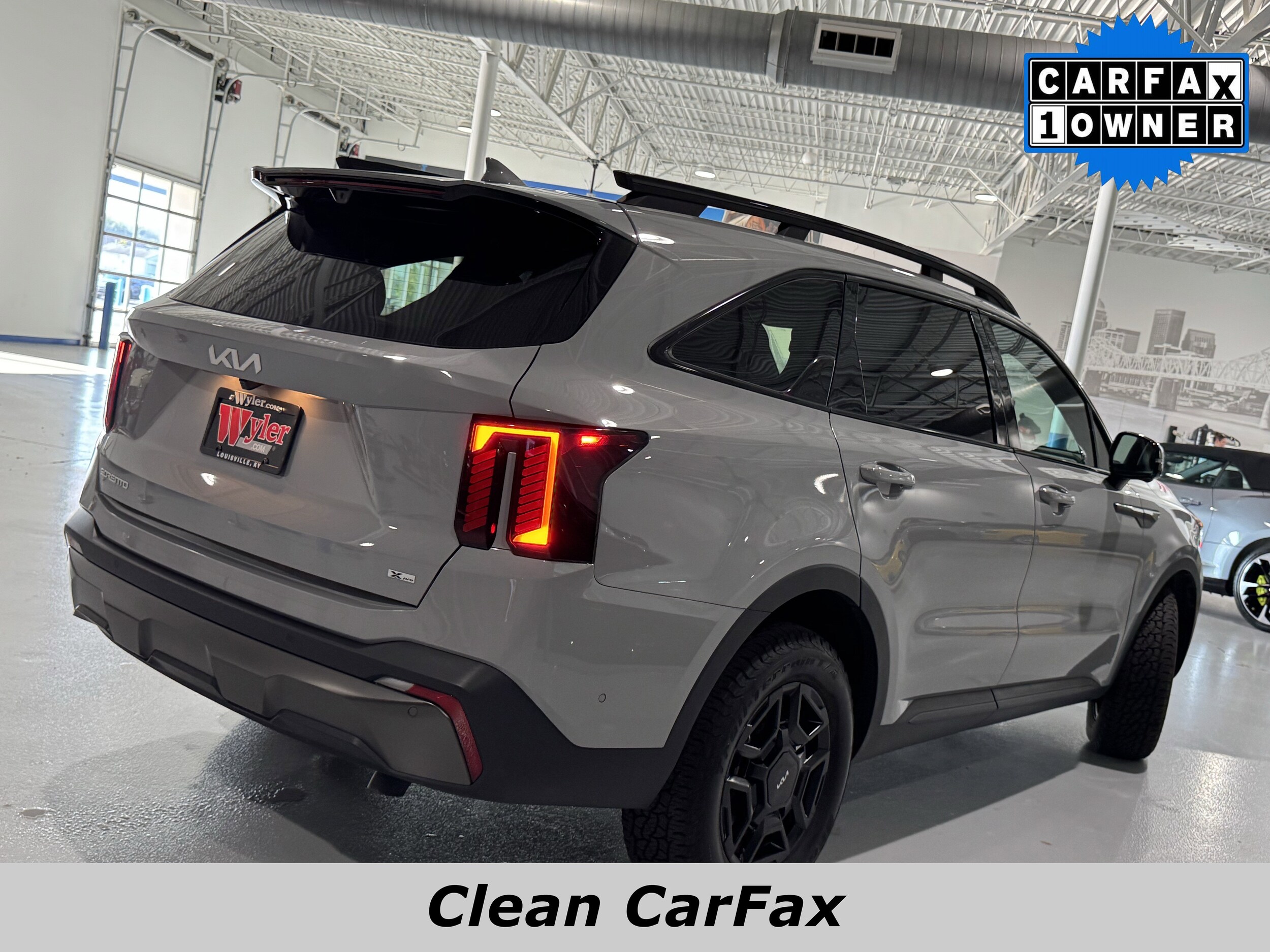2024 Kia Sorento X-Pro SX Prestige photo 3