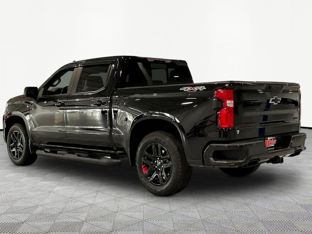 Used 2022 Chevrolet Silverado 1500 4WD Crew Cab 147 RST Truck Crew Cab