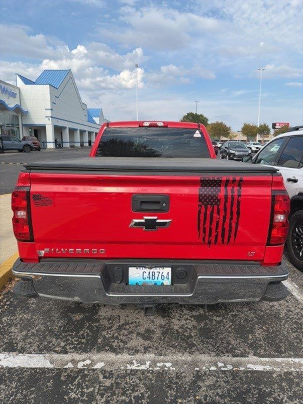 Used 2018 Chevrolet Silverado 1500 4WD Double Cab 143.5 LT w/1LT Truck Double Cab