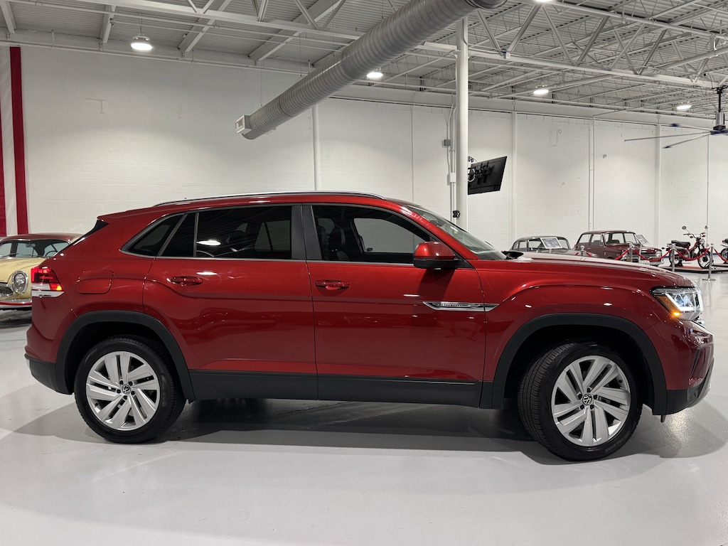 Used 2021 Volkswagen Atlas Cross Sport 3.6L V6 SE w/Technology FWD SUV