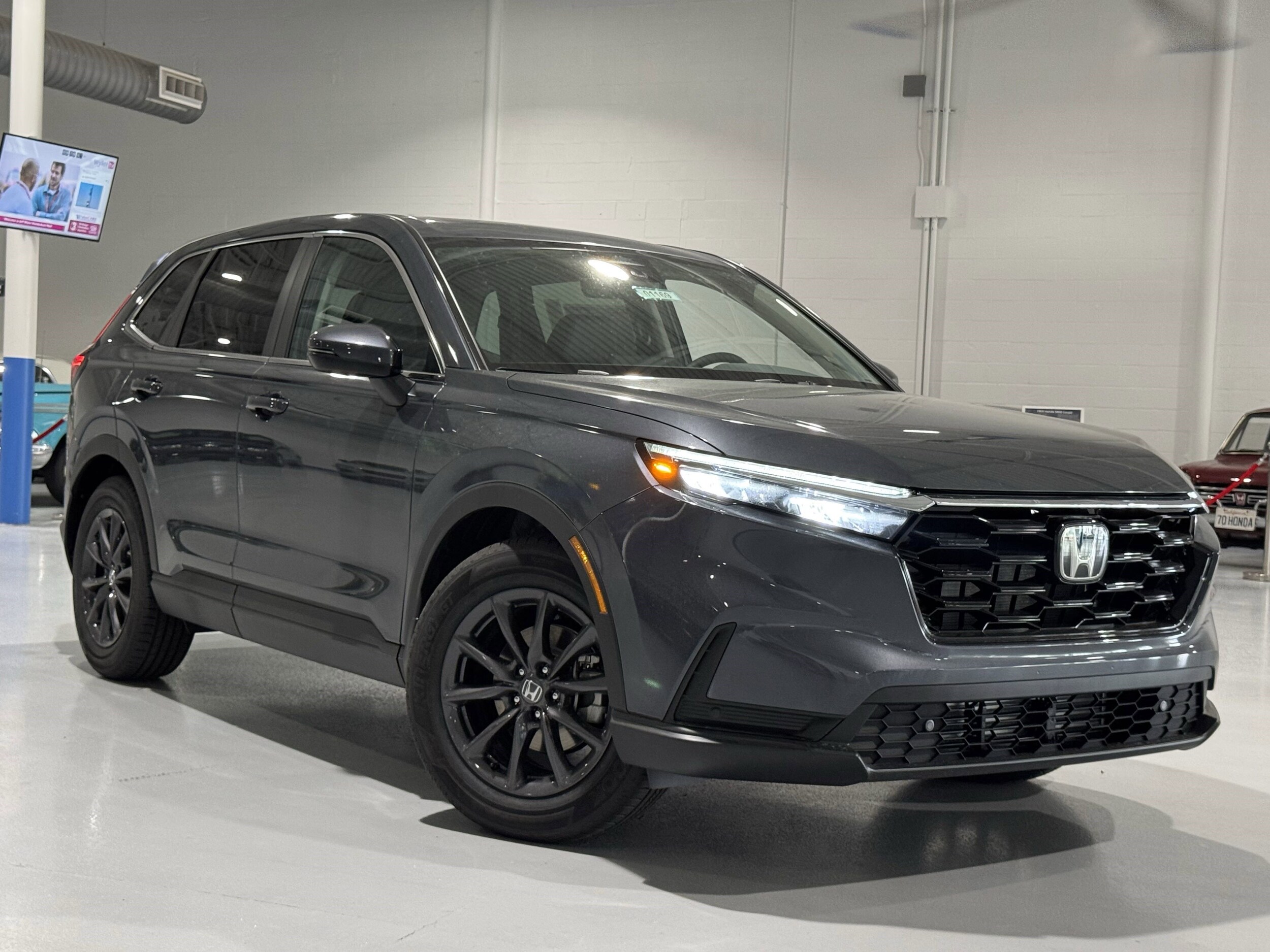 2026 Honda CR-V EX-L photo 2