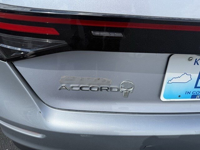 2023 Honda Accord LX photo 3