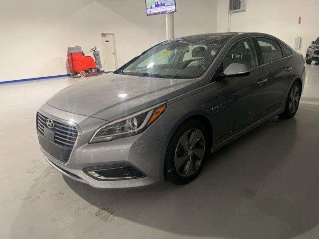 Used 2016 Hyundai Sonata Hybrid 4dr Sdn Limited Sedan