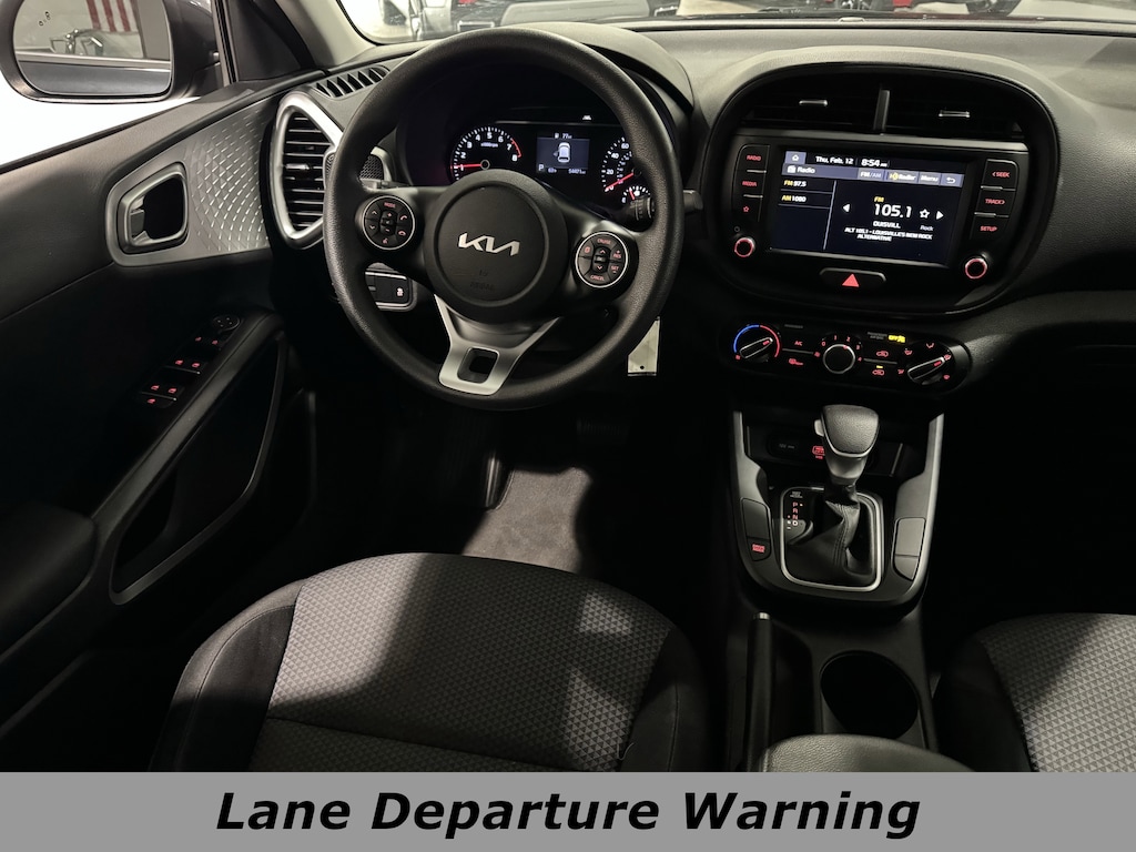 Used 2022 Kia Soul LX IVT Hatchback