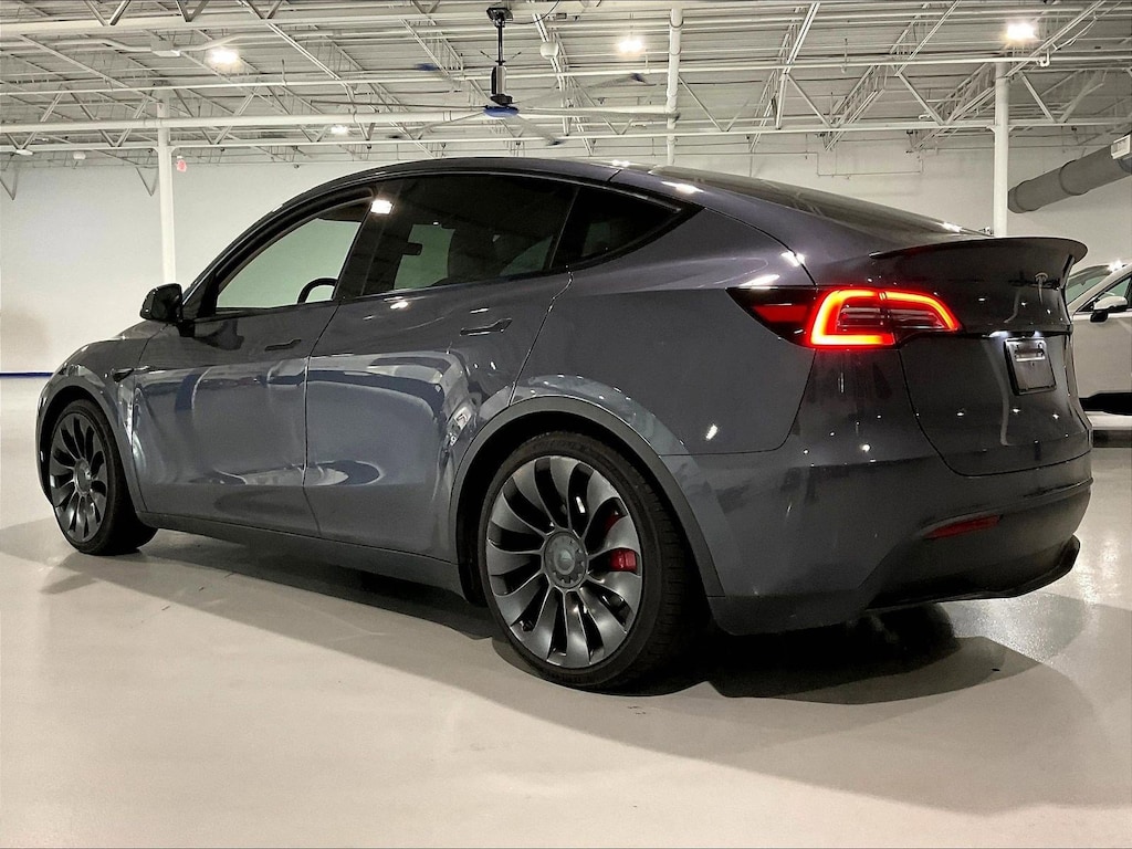 Used 2023 Tesla Model Y Performance AWD SUV