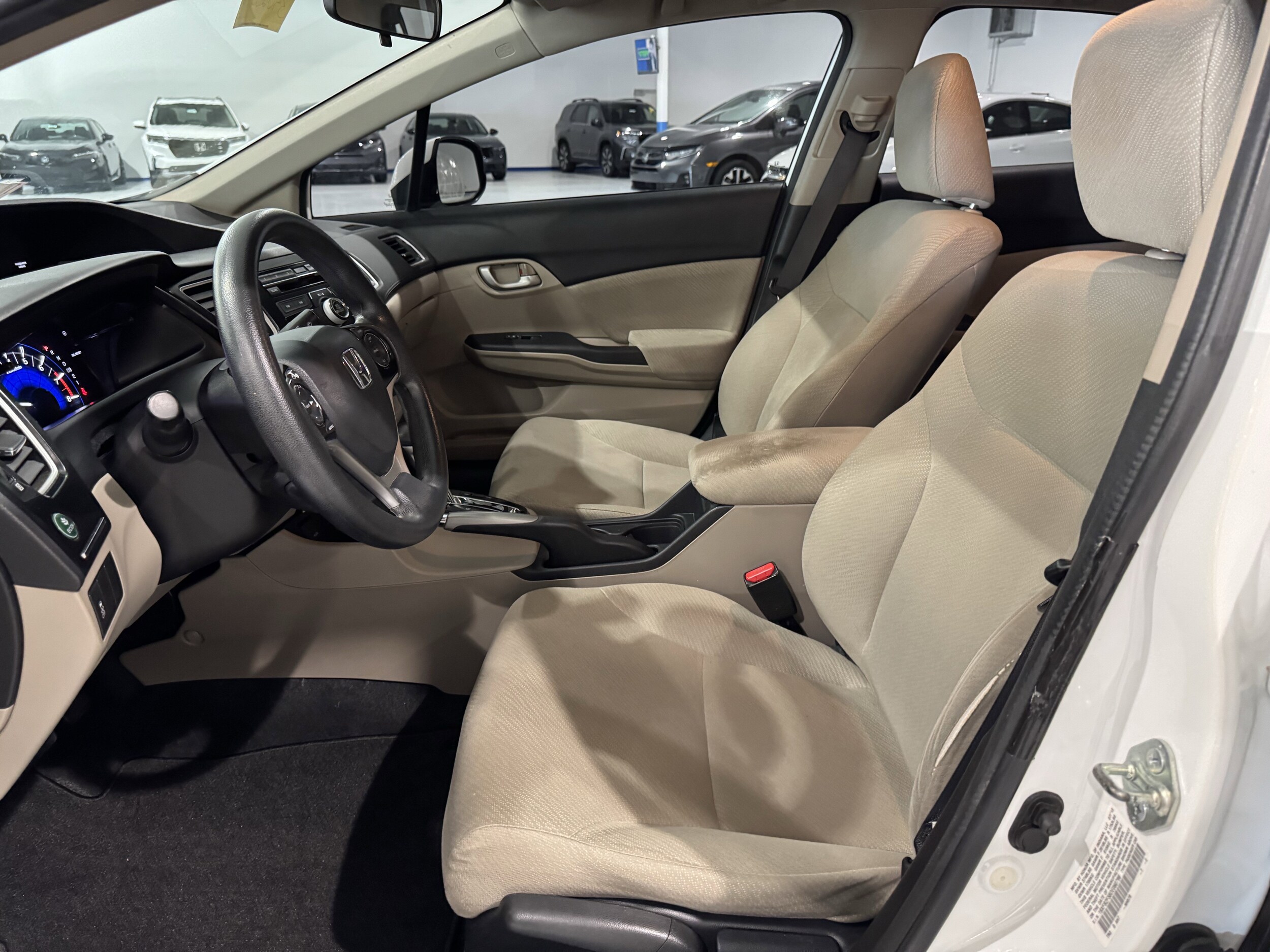 2013 Honda Civic LX photo 4