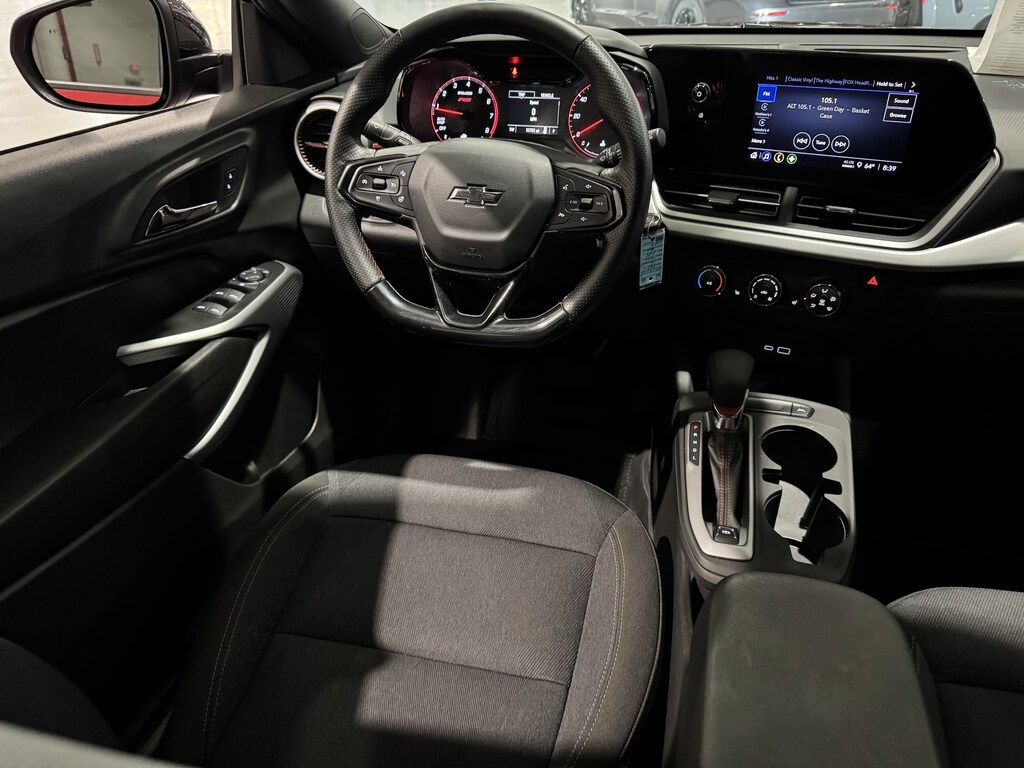 Used 2024 Chevrolet Trax FWD 4dr 1RS SUV