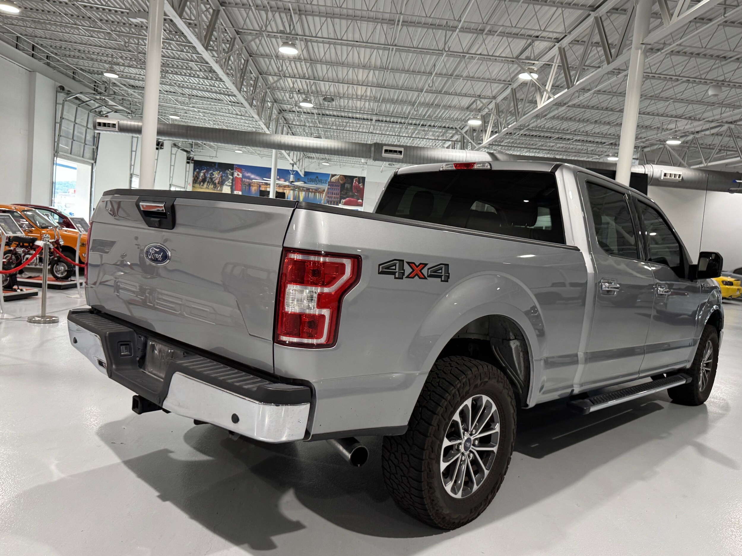 2020 Ford F-150 XLT photo 2