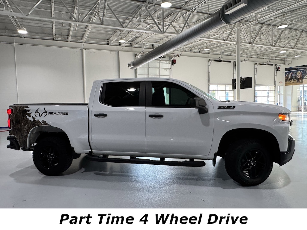 Used 2021 Chevrolet Silverado 1500 4WD Crew Cab 147 Custom Trail Boss Truck Crew Cab