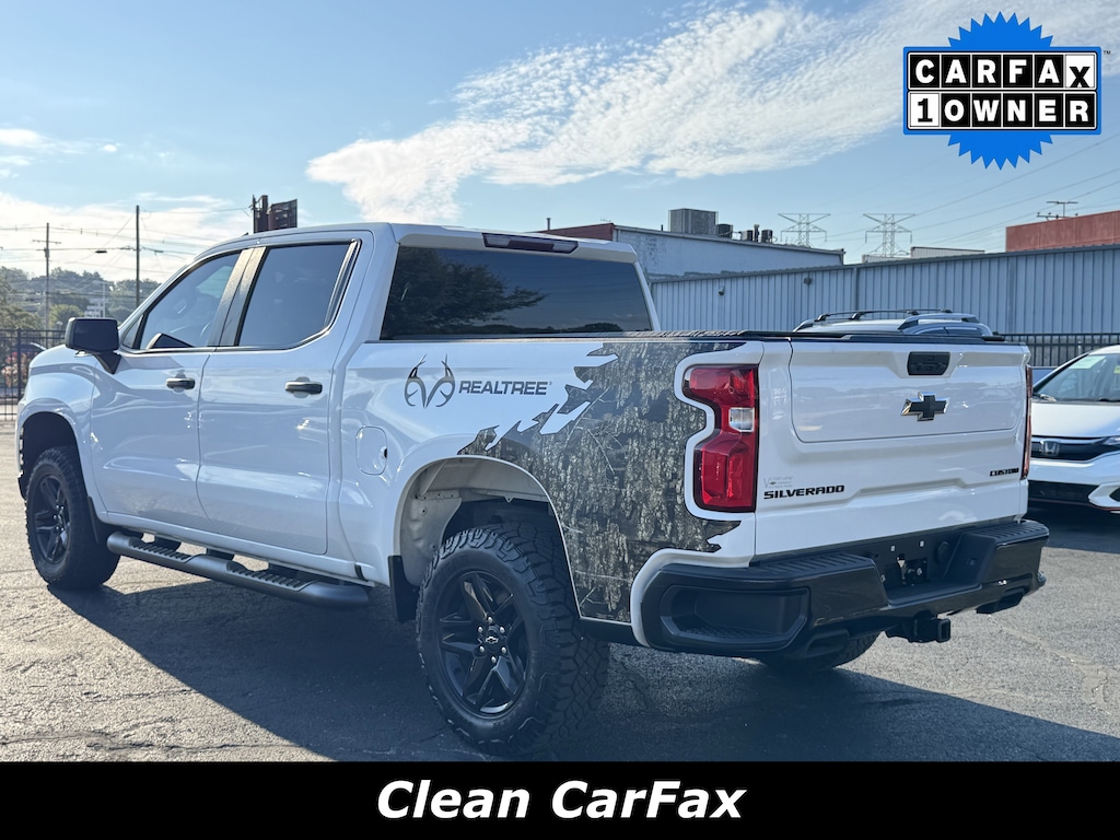 Used 2021 Chevrolet Silverado 1500 4WD Crew Cab 147 Custom Trail Boss Truck Crew Cab