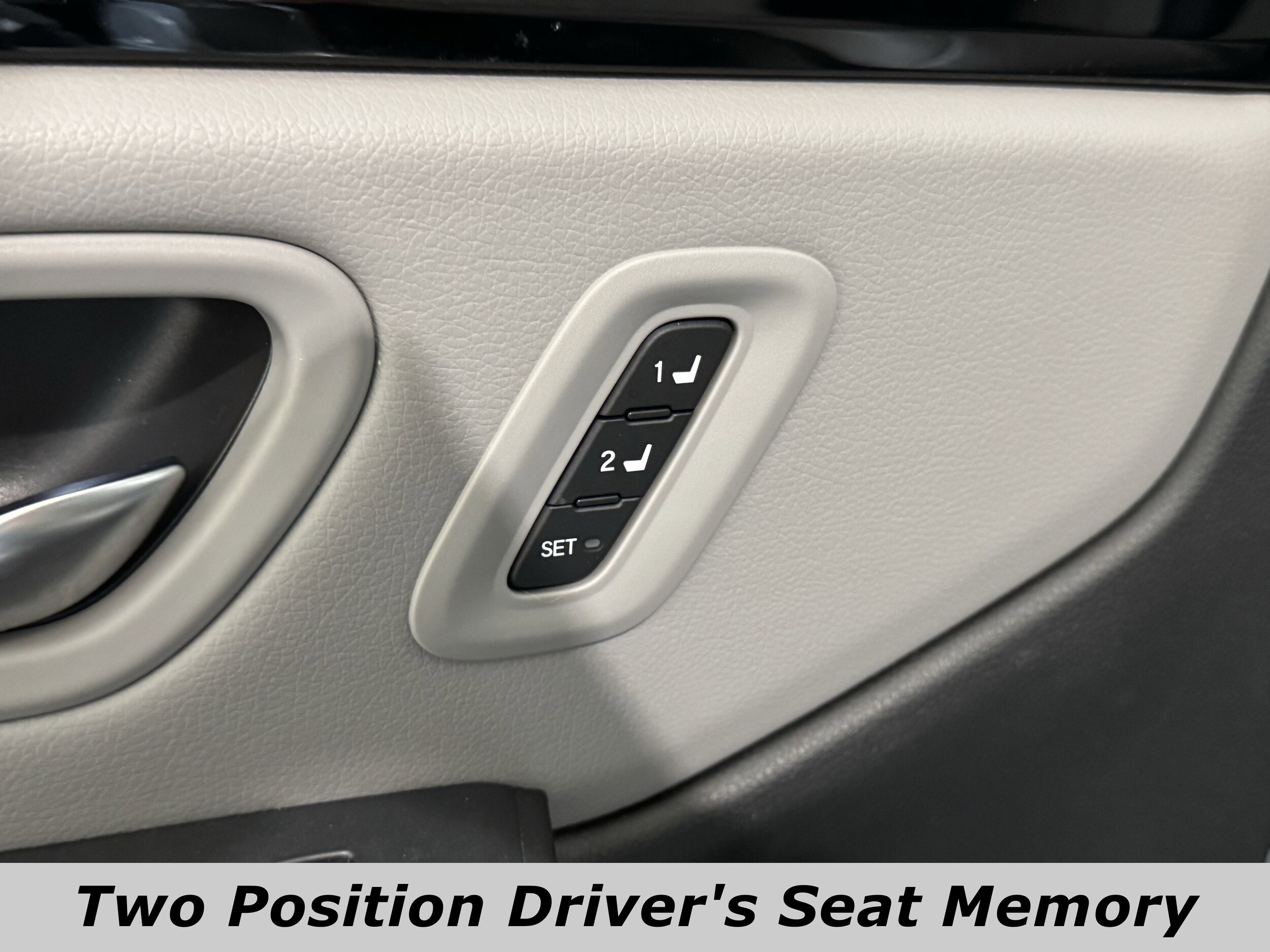 2024 Honda Pilot Touring photo 4