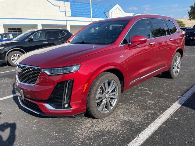 2020 Cadillac XT6 Premium Luxury photo 2