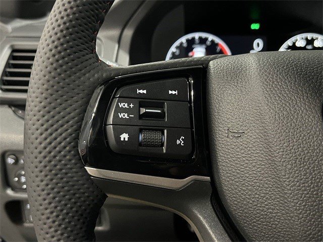 2026 Honda Ridgeline Black Edition - Photo 35