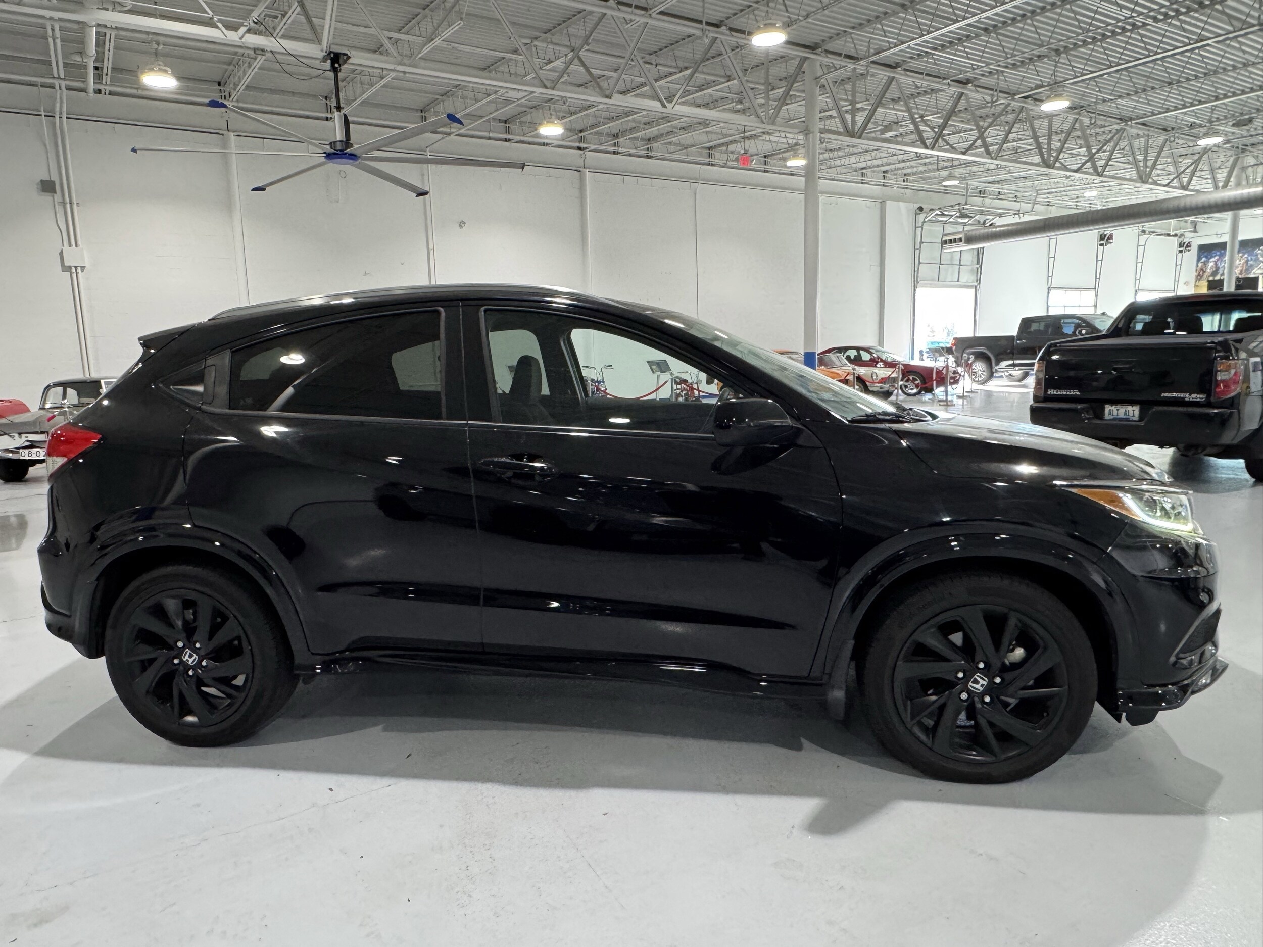 2022 Honda HR-V Sport photo 2