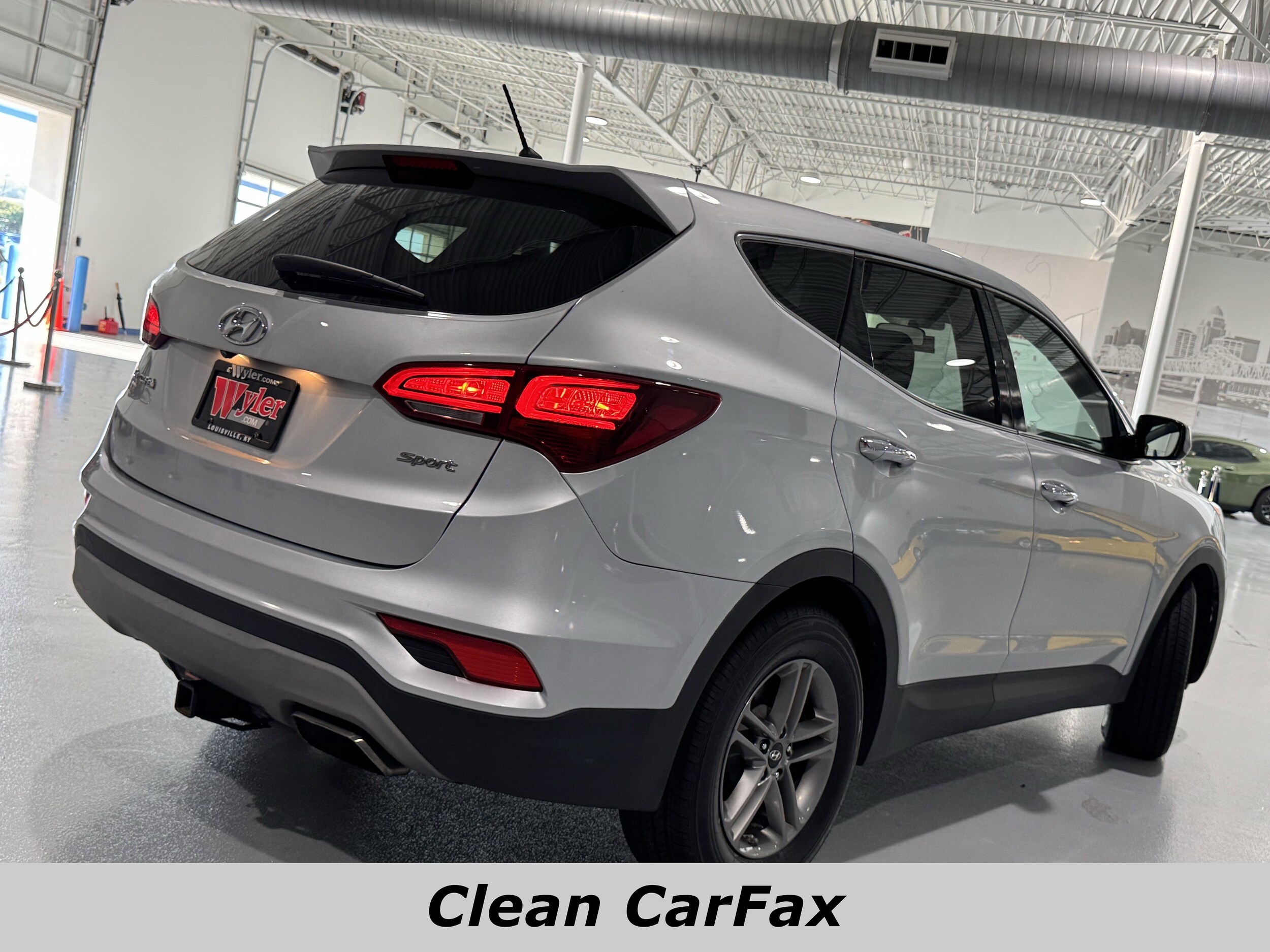 2018 Hyundai Santa Fe Sport Base photo 3