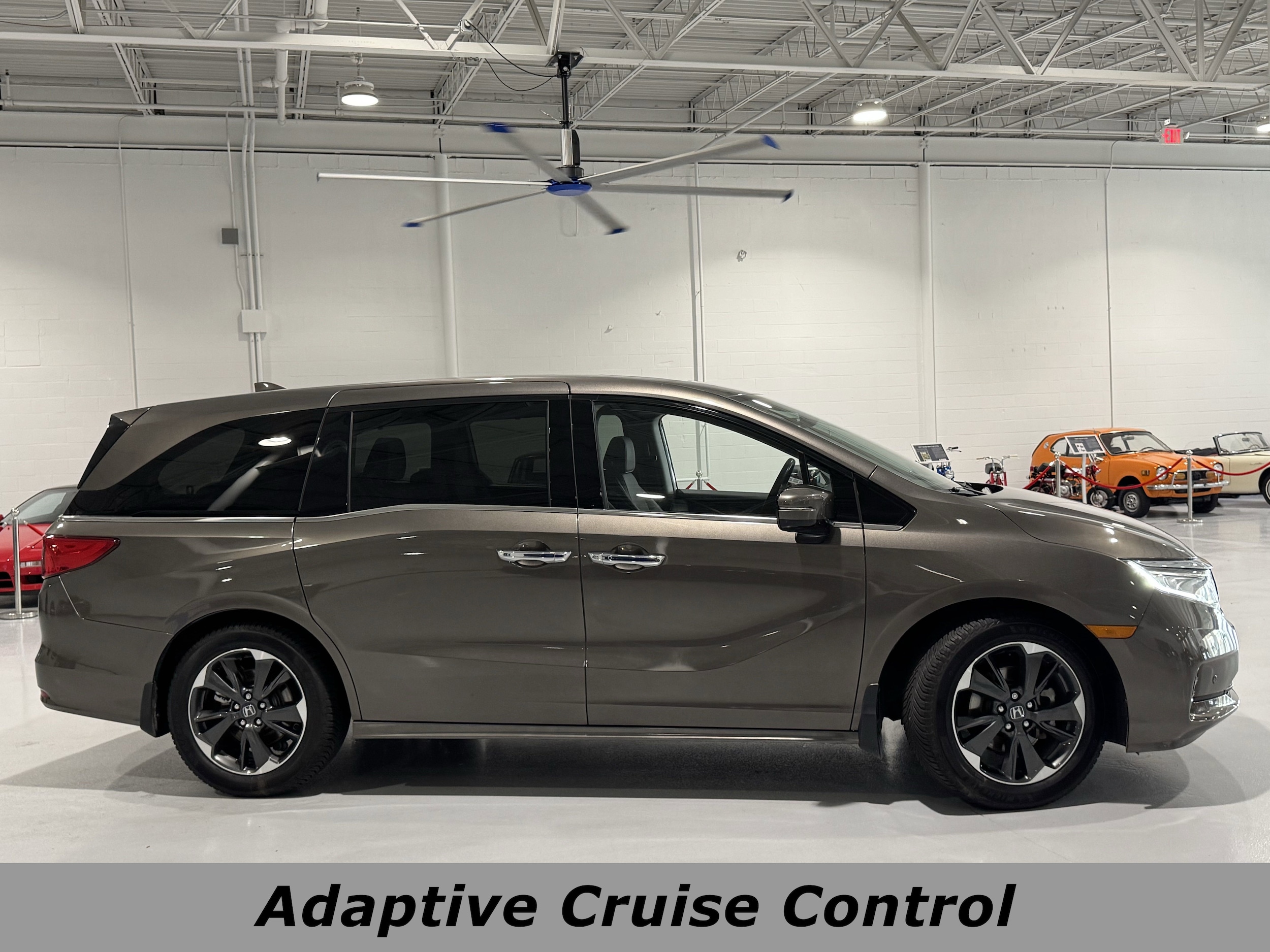 Used 2023 Honda Odyssey Elite with VIN 5FNRL6H94PB009347 for sale in Louisville, KY