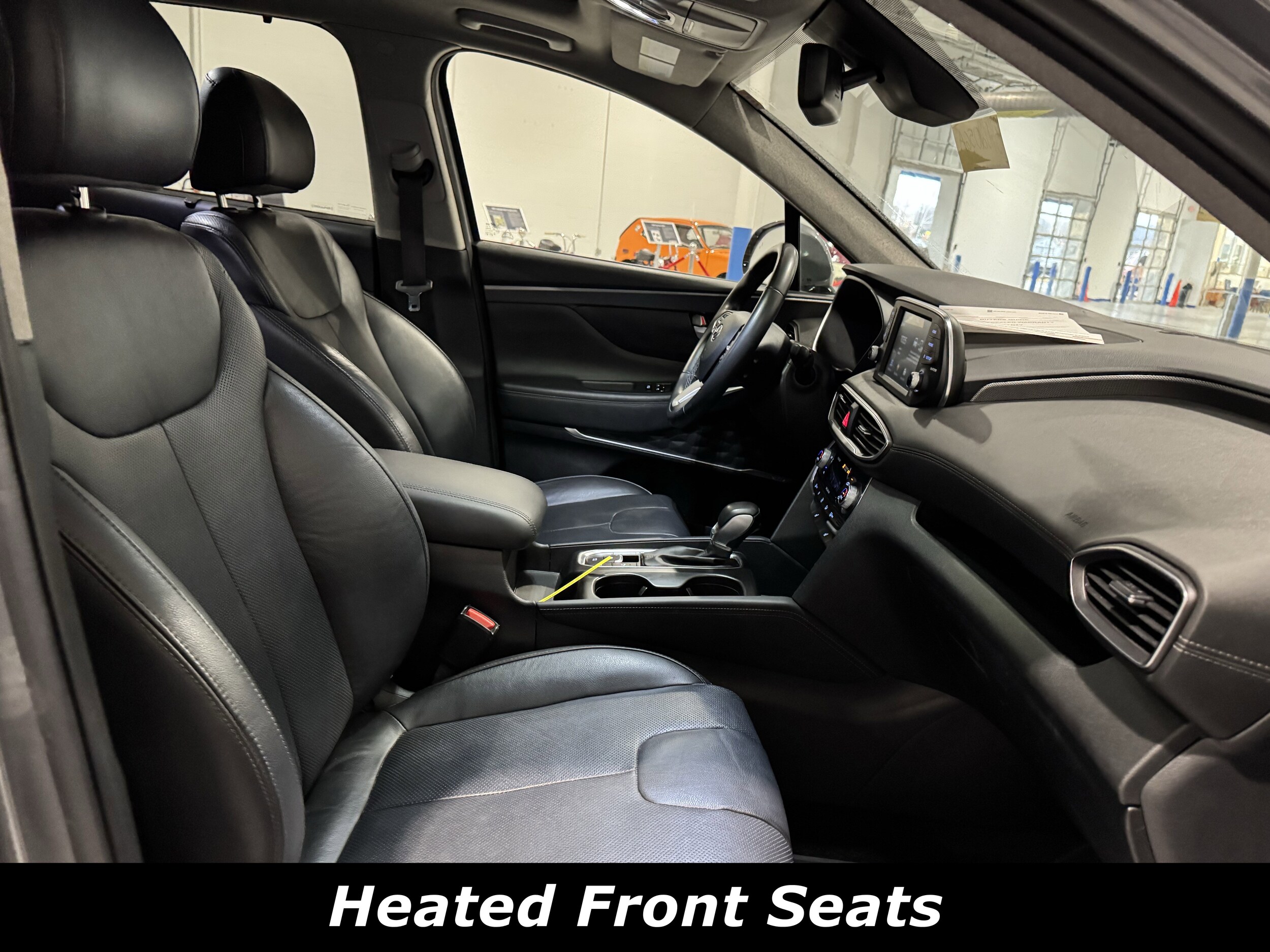 2020 Hyundai Santa Fe SEL photo 4