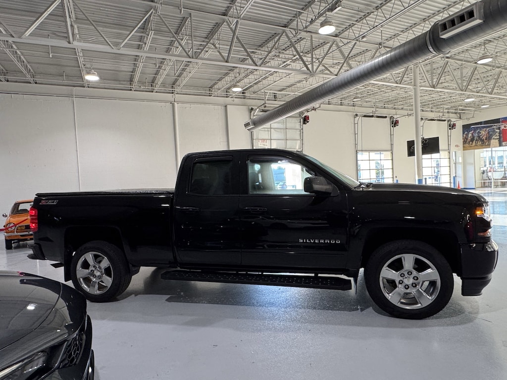 Used 2016 Chevrolet Silverado 1500 4WD Double Cab 143.5 LT w/2LT Truck Double Cab