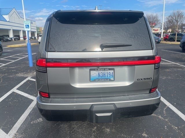 2024 Lexus GX 550 photo 4