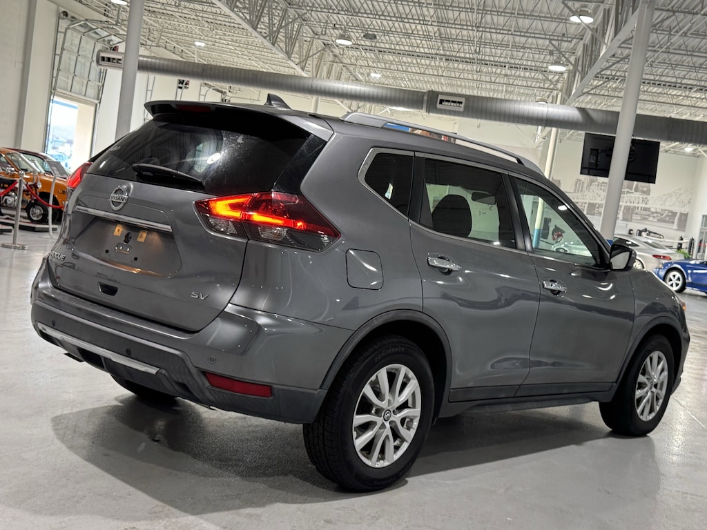 Used 2019 Nissan Rogue FWD SV SUV